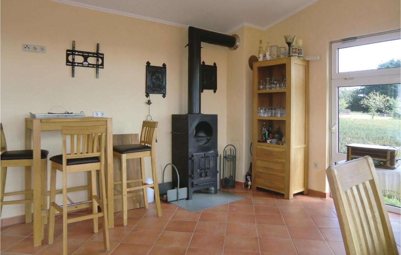 Amazing Apartment In Karlshausen With Kitchen ภายนอก รูปภาพ